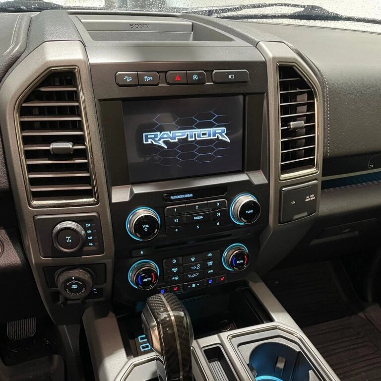 After new head unit with CarPlay/Android Auto